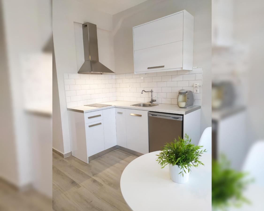 Elias Apartments Nydri  Extérieur photo